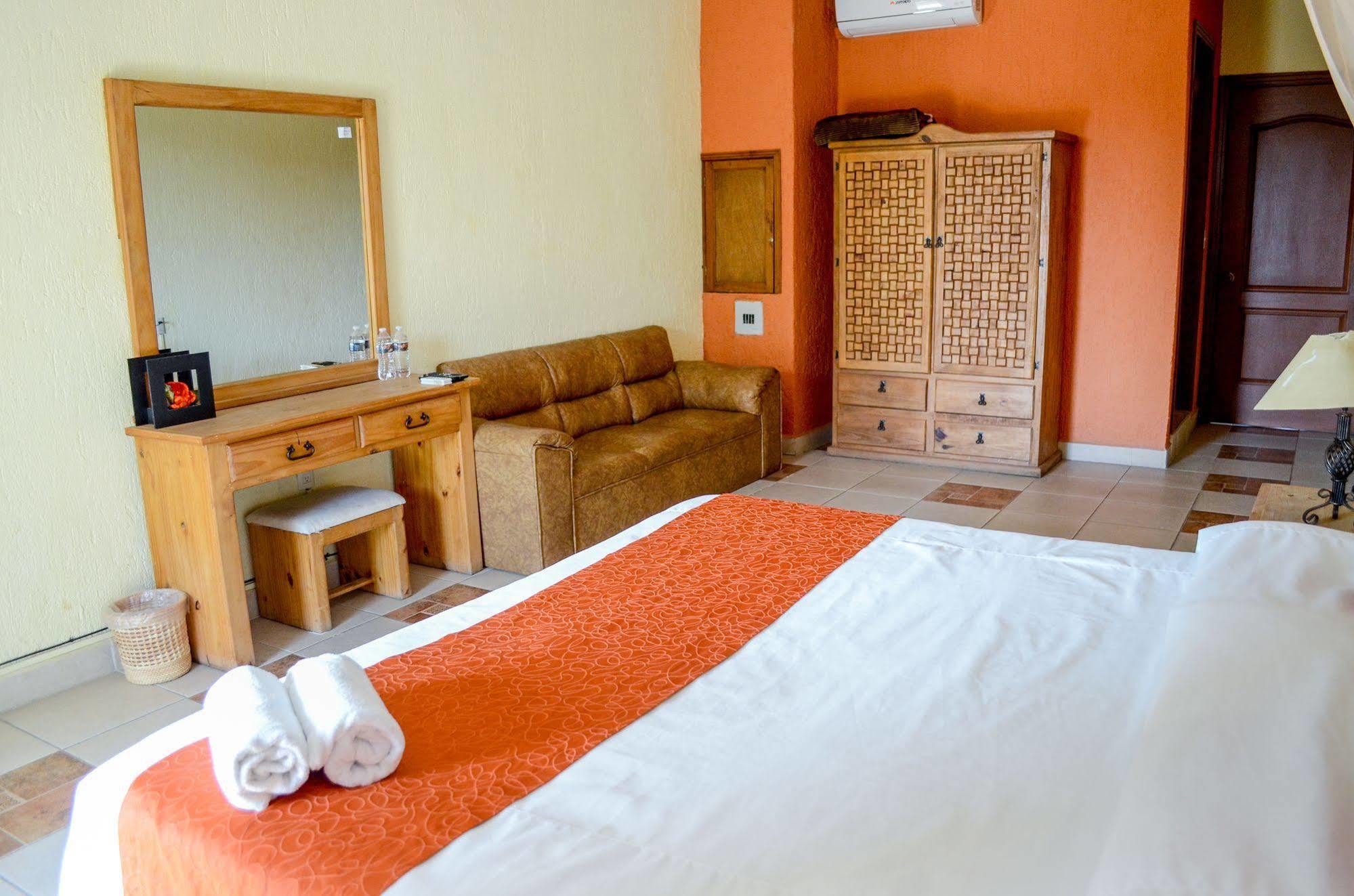 Quinta La Estampida Hotel Xochitepec Buitenkant foto