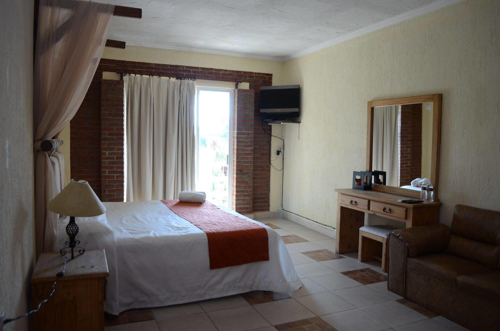 Quinta La Estampida Hotel Xochitepec Buitenkant foto